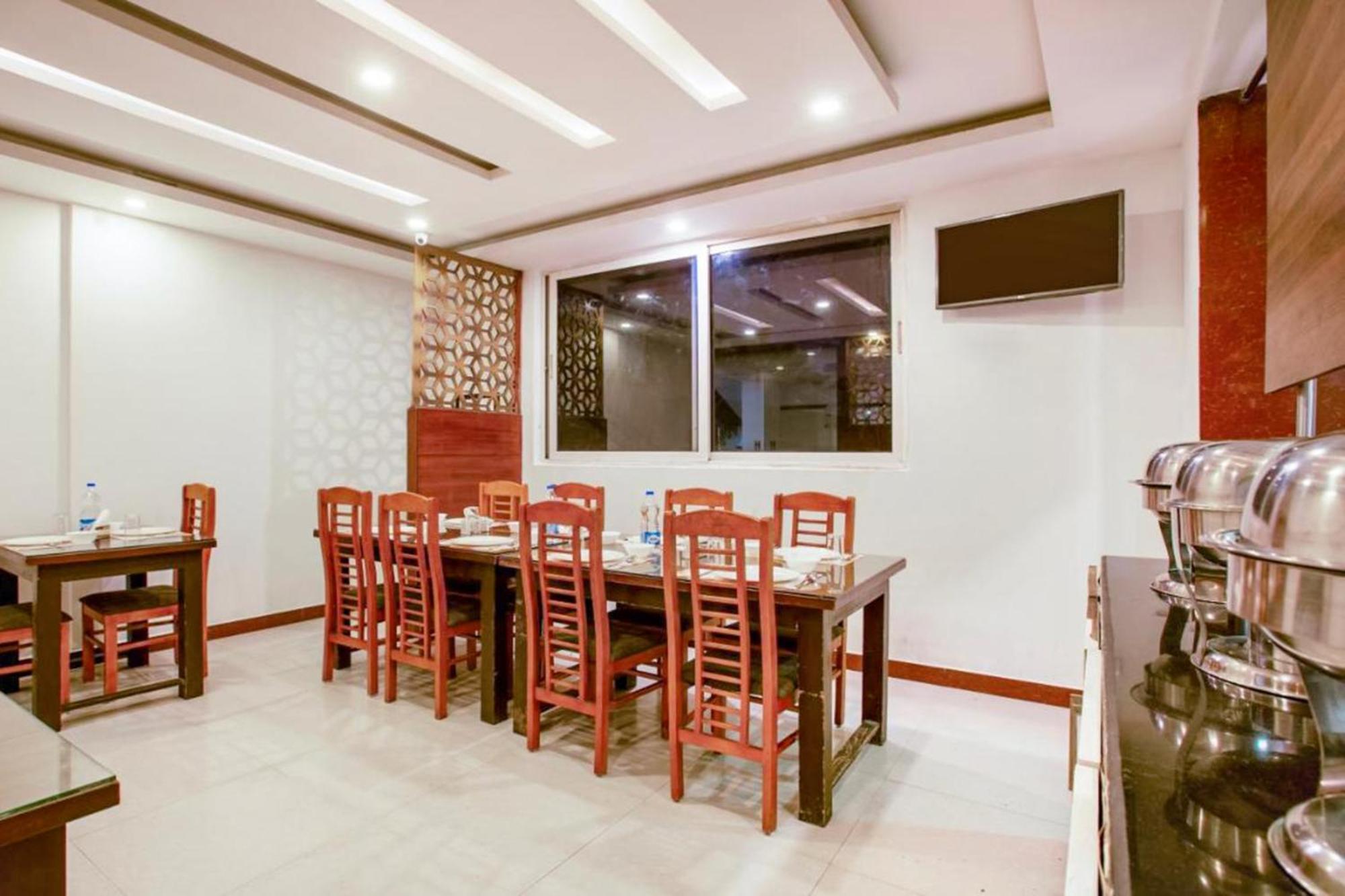 Fabhotel Emirates Suites - Sarjapur Road بنغالور المظهر الخارجي الصورة